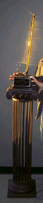 golden crowbar.gif