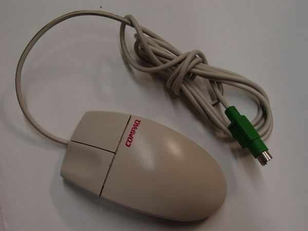 compaqmouse.jpg