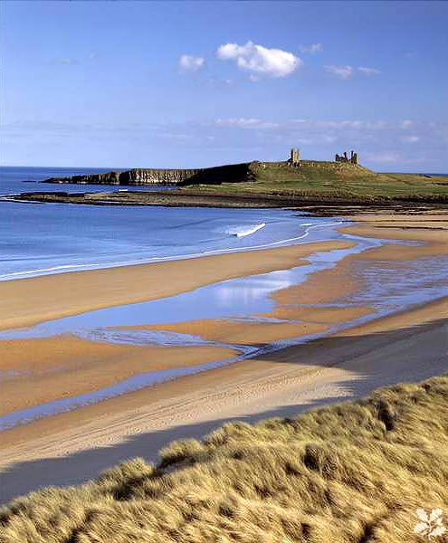 dunstanburgh-600.jpg